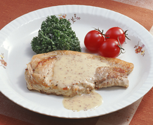 豚肉のソテー　マスタードソース