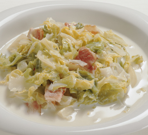 キャベツの牛乳煮