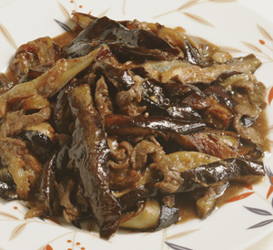 なすと牛肉の甘からいため