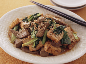 レバーと生揚げのみそいため