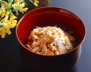 にんじんとこんにゃくのチーズあえ