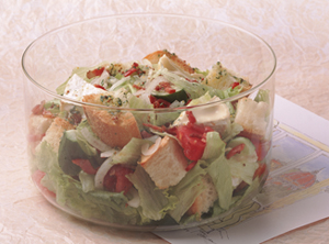 パン入りサラダ