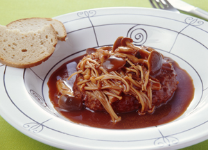 きのこのたっぷりハンバーグ