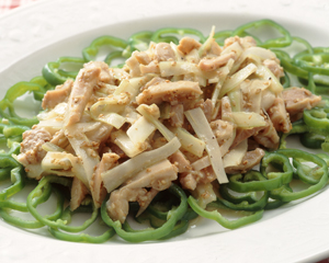 とり肉とセロリのごまみそあえ