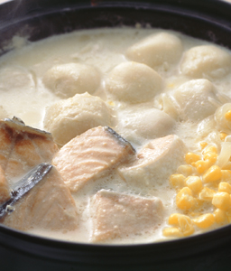 さといもと生さけの牛乳仕立て