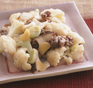 カリフラワーと牛肉のいためもの