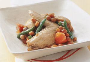 手羽先と大豆のいため煮