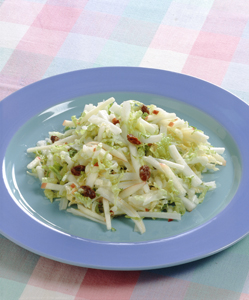 はくさいとりんごのサラダ