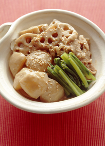 豚肉と根菜のごまみそ煮