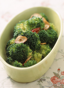 ブロッコリーのガーリック風味