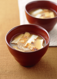 焼きねぎときのこのみそ汁