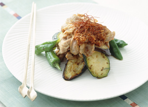 豚肉と夏野菜のグリル　韓国だれ