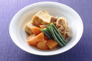 にんじんと生揚げの煮もの