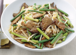 レバーとにんにくの芽のいためもの