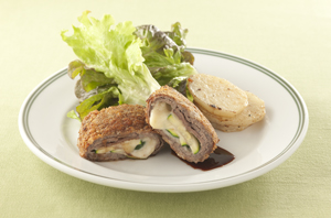 ズッキーニとチーズの牛肉巻き揚げ