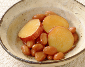 さつまいもときんとき豆の甘煮