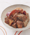 豚かたまり肉とさつまいもの煮こみ