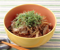 ピリ辛牛丼