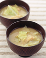 新キャベツと油揚げのみそ汁